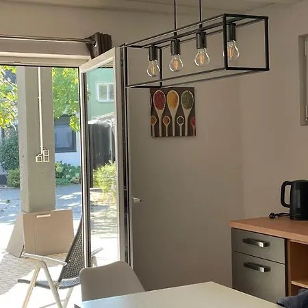 Oase Im Grünen Hinterhof, Eg, Ruhe, Terrasse, Carport, Free Paytv, Kaffee&tee, Fahrräder *