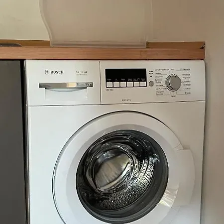 Oase Im Gruenen Hinterhof, Eg, Ruhe, Terrasse, Carport, Free Paytv, Kaffee&tee, Fahrraeder Apartmán