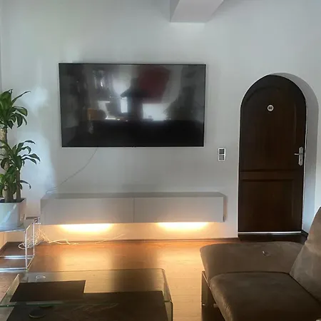 Oase Im Gruenen Hinterhof, Eg, Ruhe, Terrasse, Carport, Free Paytv, Kaffee&tee, Fahrraeder Duisburg