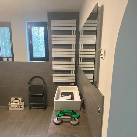 Oase Im Grünen Hinterhof, Eg, Ruhe, Terrasse, Carport, Free Paytv, Kaffee&tee, Fahrräder