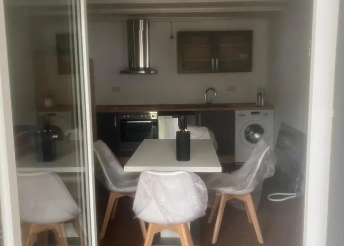 Oase Im Gruenen Hinterhof, Eg, Ruhe, Terrasse, Carport, Free Paytv, Kaffee&tee, Fahrraeder Дуйсбург