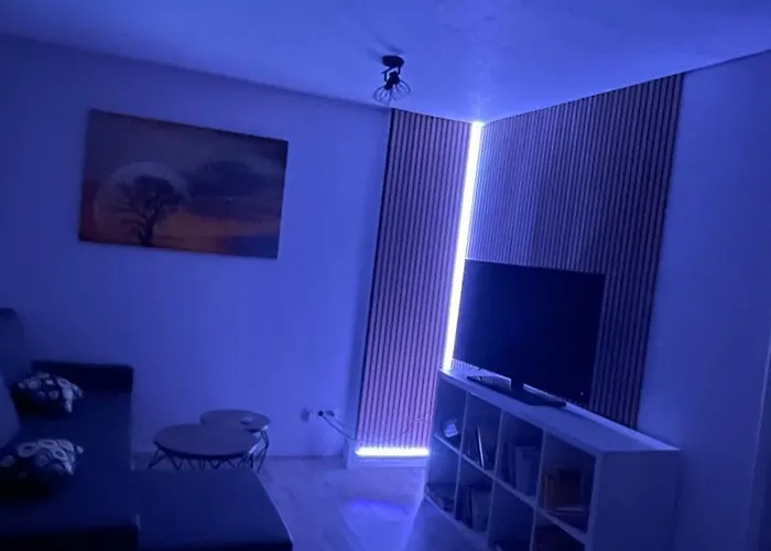 Oase Im Gruenen Hinterhof, Eg, Ruhe, Terrasse, Carport, Free Paytv, Kaffee&tee, Fahrraeder *