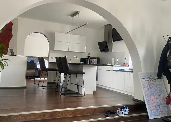 Oase Im Gruenen Hinterhof, Eg, Ruhe, Terrasse, Carport, Free Paytv, Kaffee&tee, Fahrraeder Дуйсбург