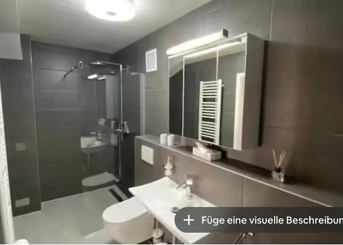 Апартаменты Oase Im Gruenen Hinterhof, Eg, Ruhe, Terrasse, Carport, Free Paytv, Kaffee&tee, Fahrraeder Дуйсбург